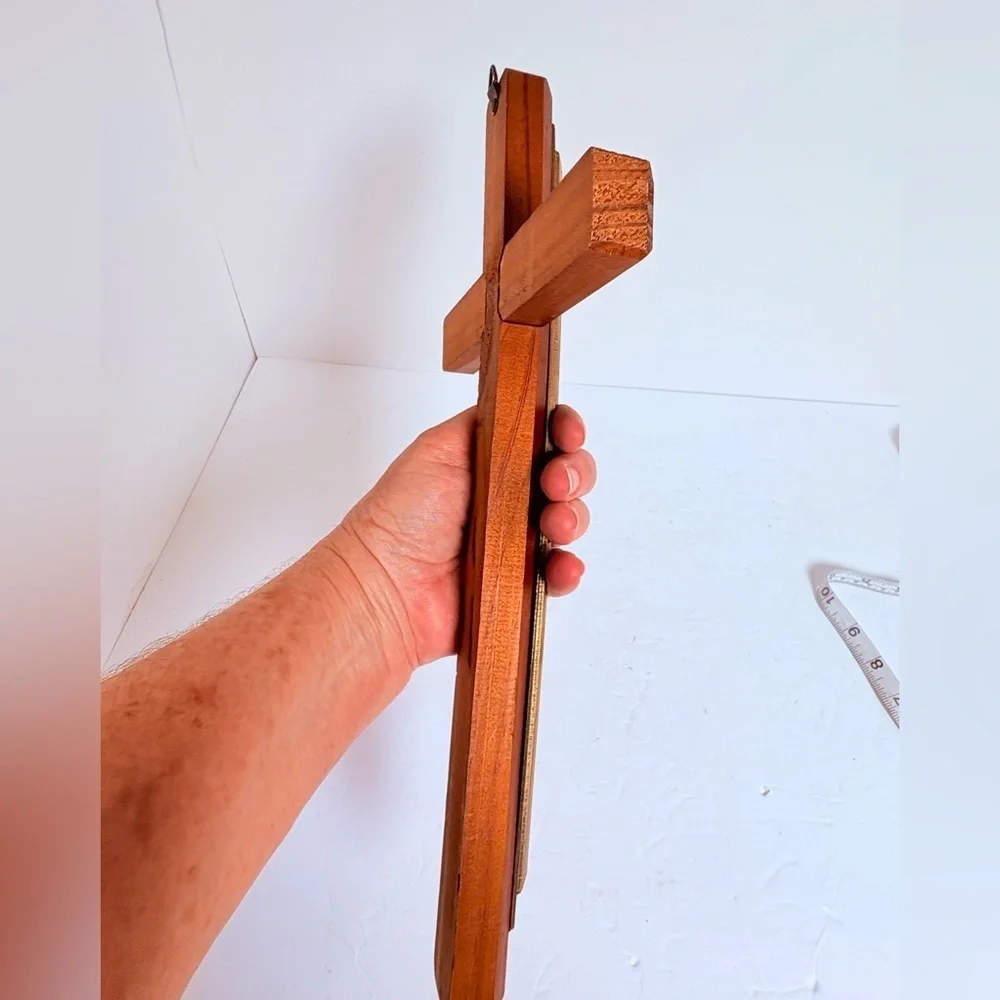 Vintage Wooden and Brass Cross/Crucifix